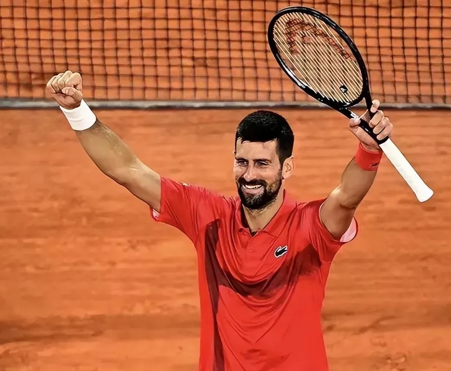 拉沃尔杯逆转年终总决赛，德约科维奇点燃赛场