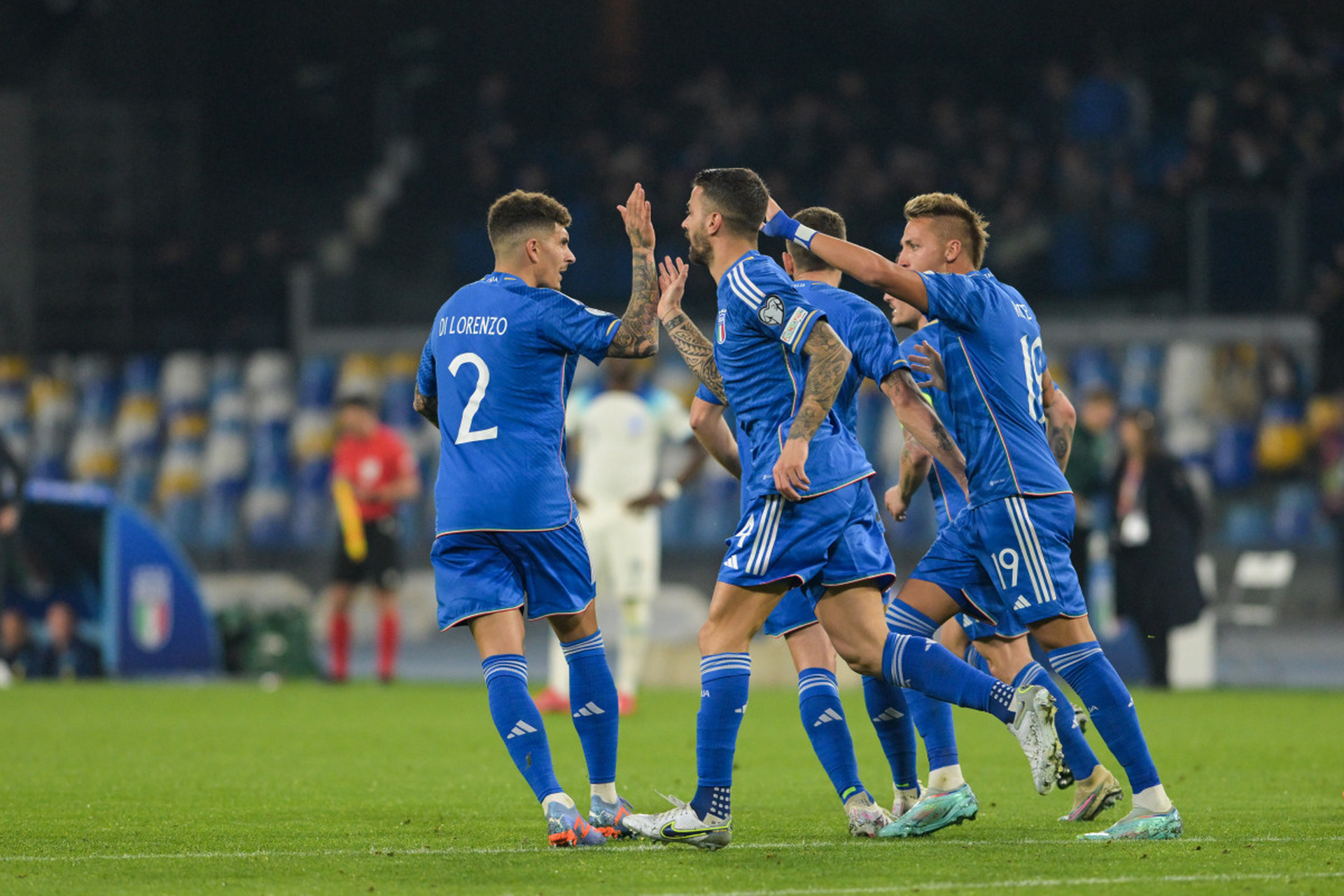 瑞典队碾压奥地利队，梁靖崑点燃赛场