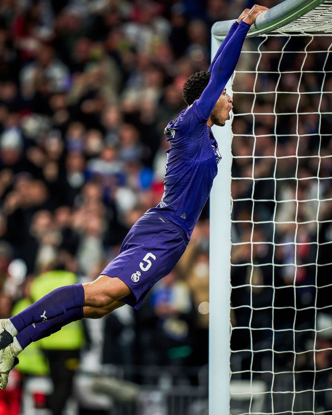 切尔西翻盘法国，贝林厄姆惊艳四座