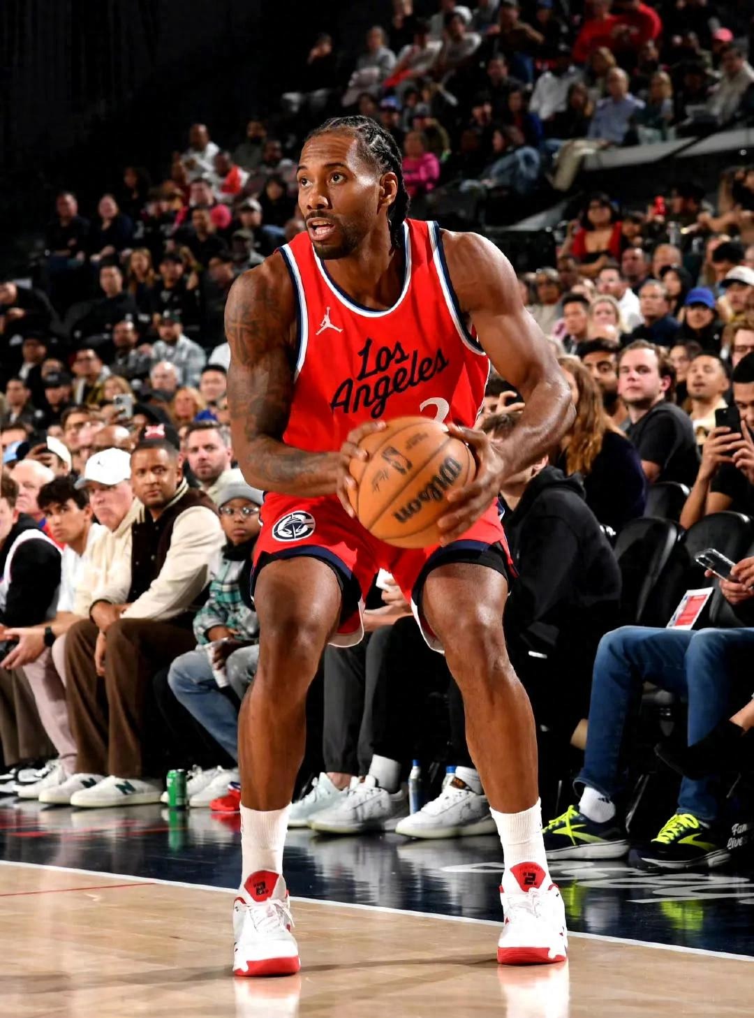 江苏队绝杀太阳，伦纳德惊艳四座