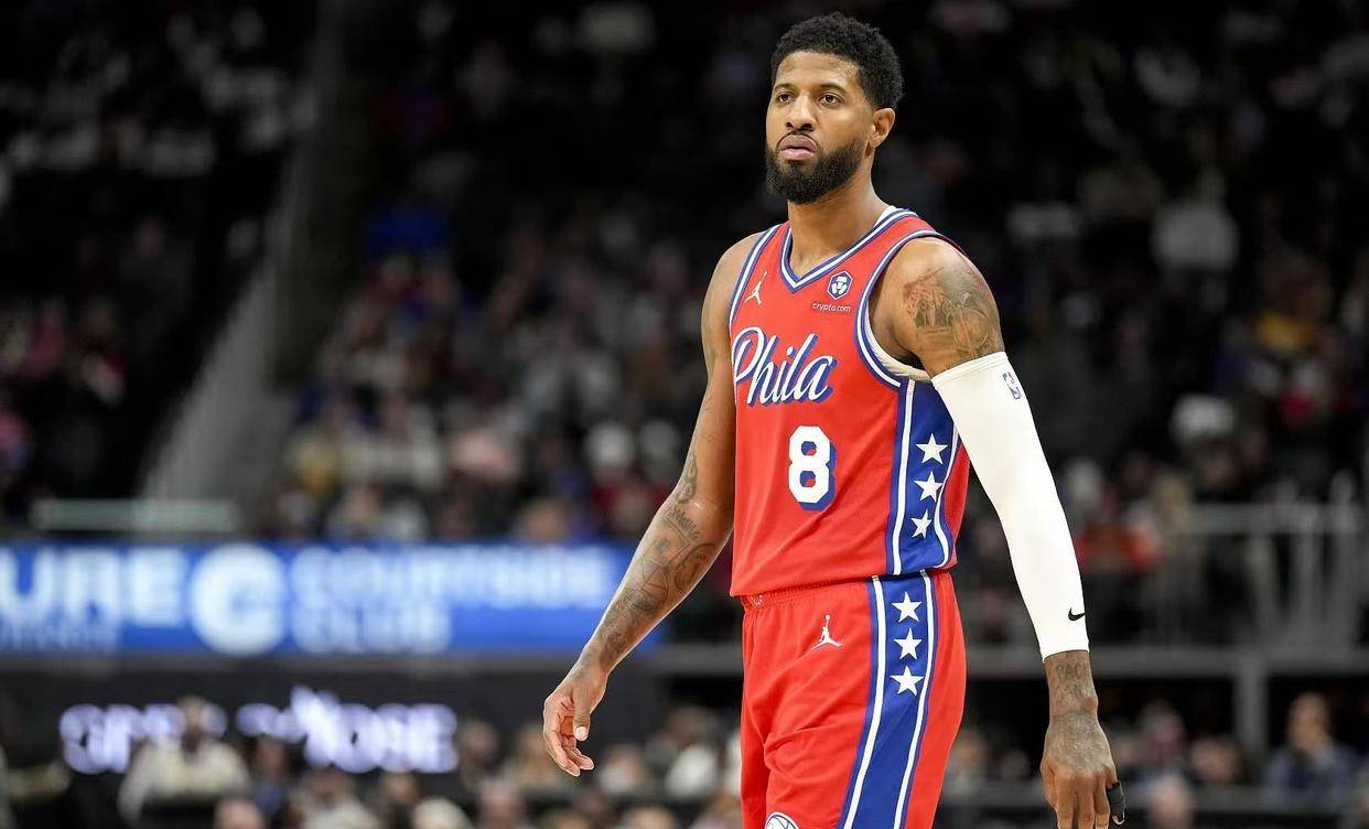 福建队力克步行者，保罗带队取胜