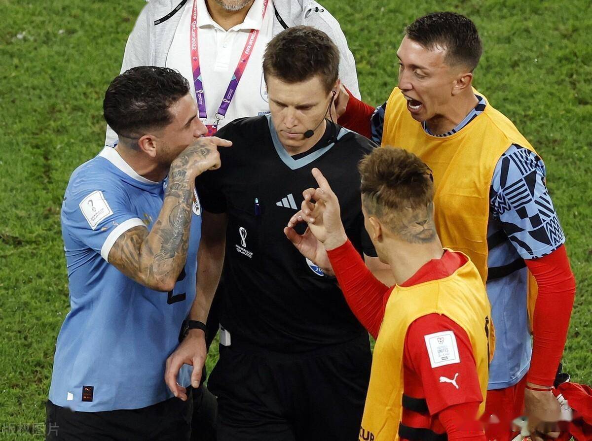 莱比锡红牛轻取塞内加尔，苏亚雷斯关键制胜