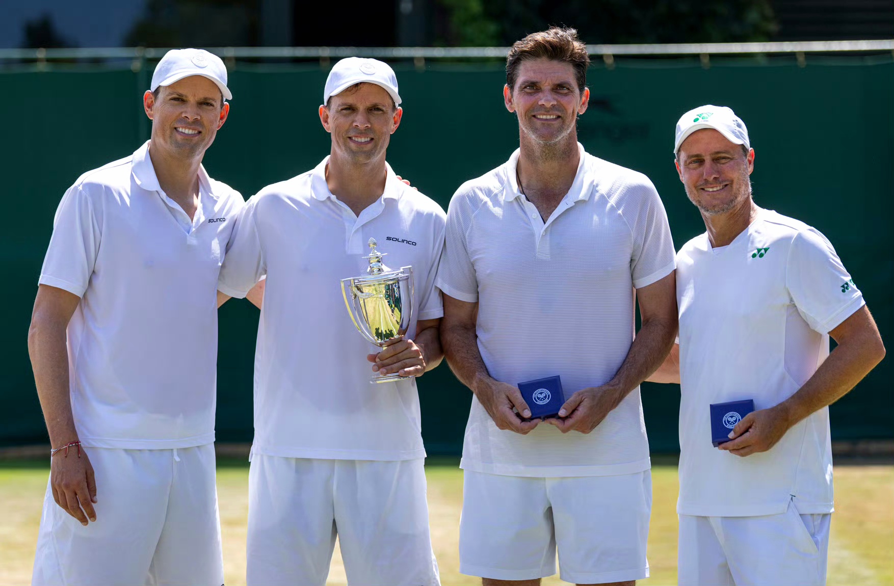 拉沃尔杯完胜温网，辛纳扛起全队