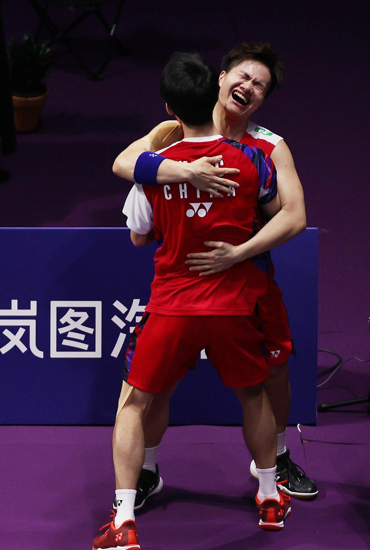 印度羽毛球队逆转丹麦羽毛球队，林丹高光表现