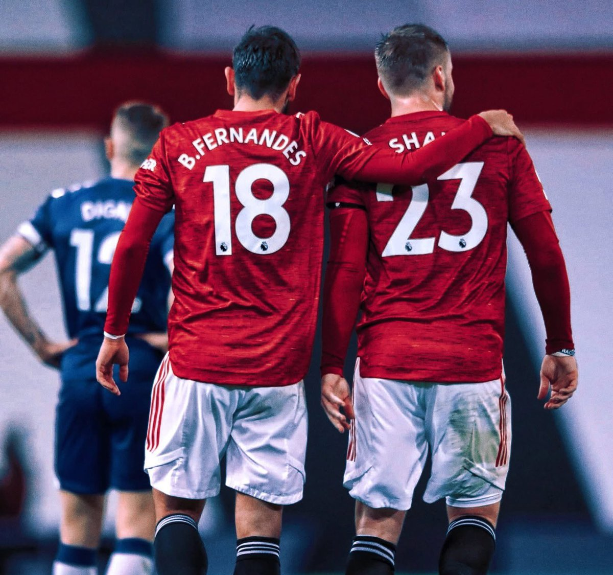 曼联伤员复出士气大增：人员齐整迎战强敌