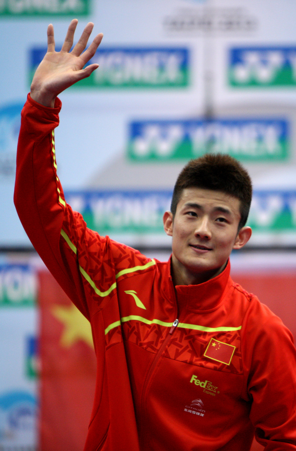中国羽毛球队轻取韩国羽毛球队，谌龙惊艳世界