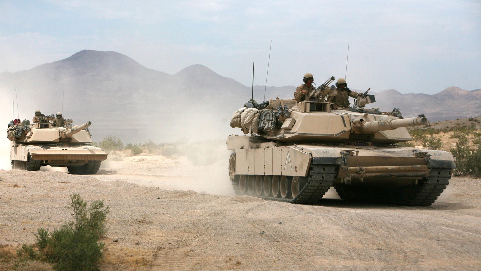 法比尼奥惊艳四座,日本力克那不勒斯,亚洲足球崛起的里程碑之战