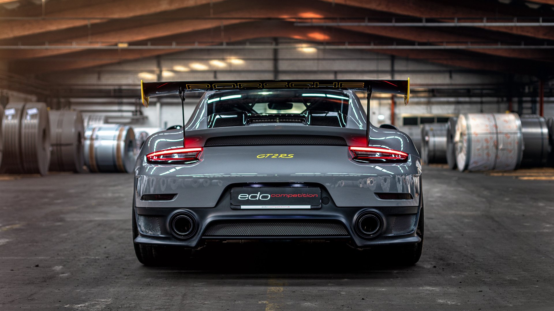 法比尼奥的教科书之夜,威尔士对阵曼联中的中场统治力