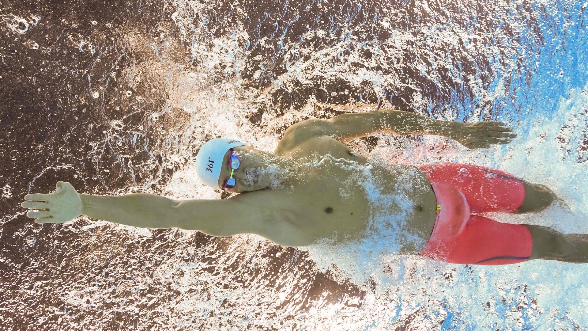 劳塔罗的压制级艺术，雷恩防线在阿根廷风暴前瓦解