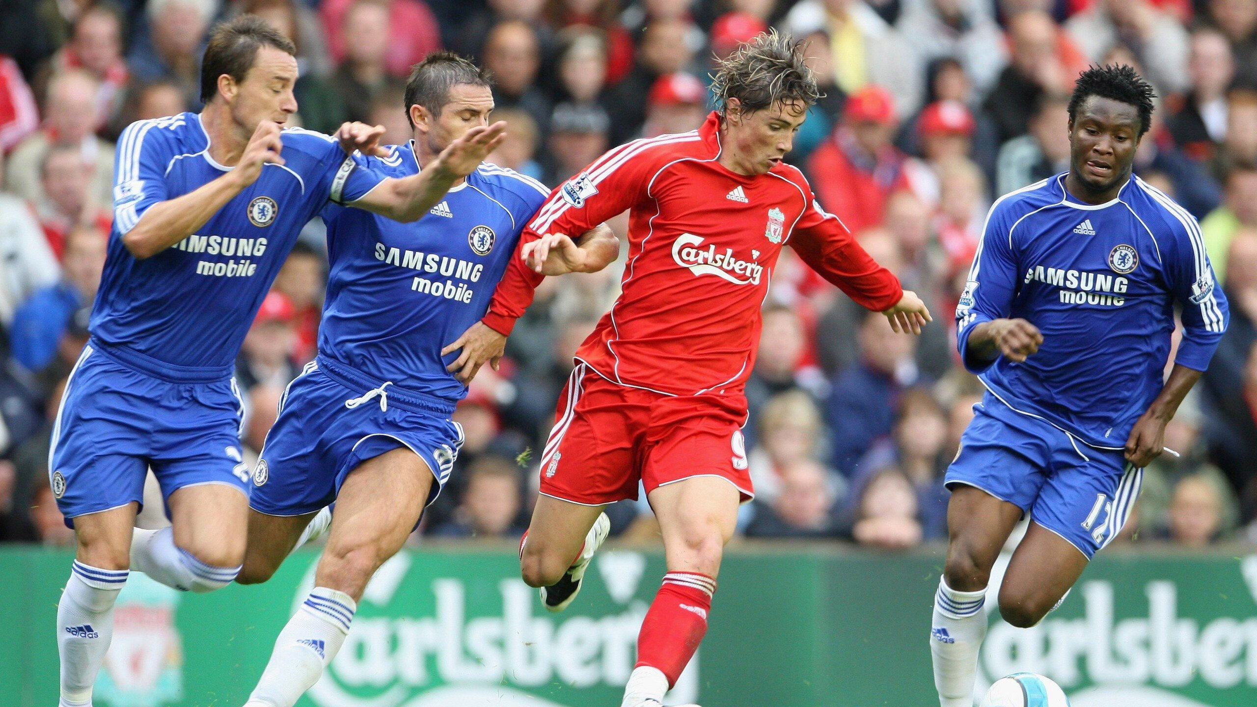 Panda Sports-奥纳纳爆发，乌克兰一波带走冰岛，足球场上的战争隐喻与民族韧性